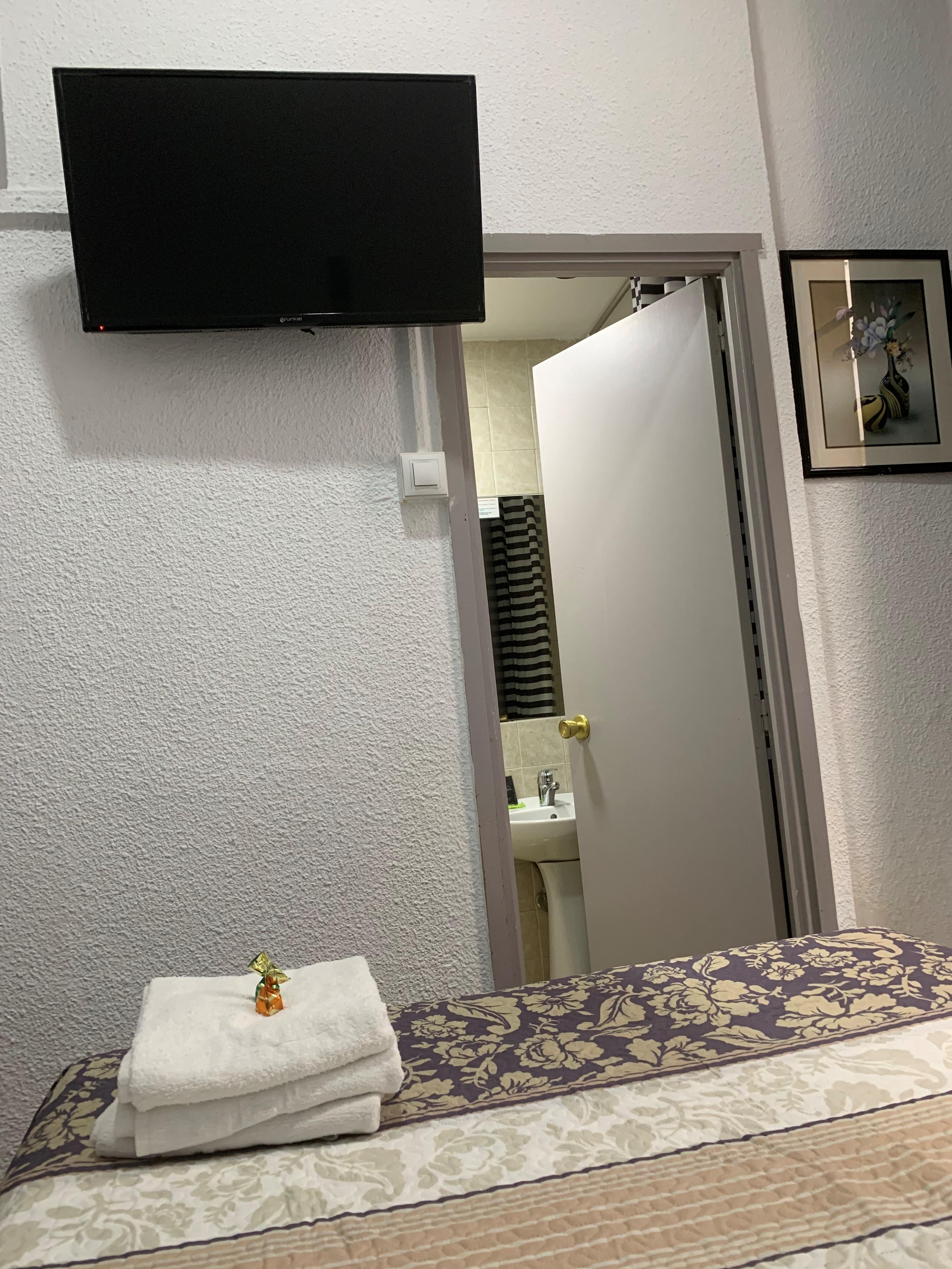 Hostal Alcobia Seville Luaran gambar