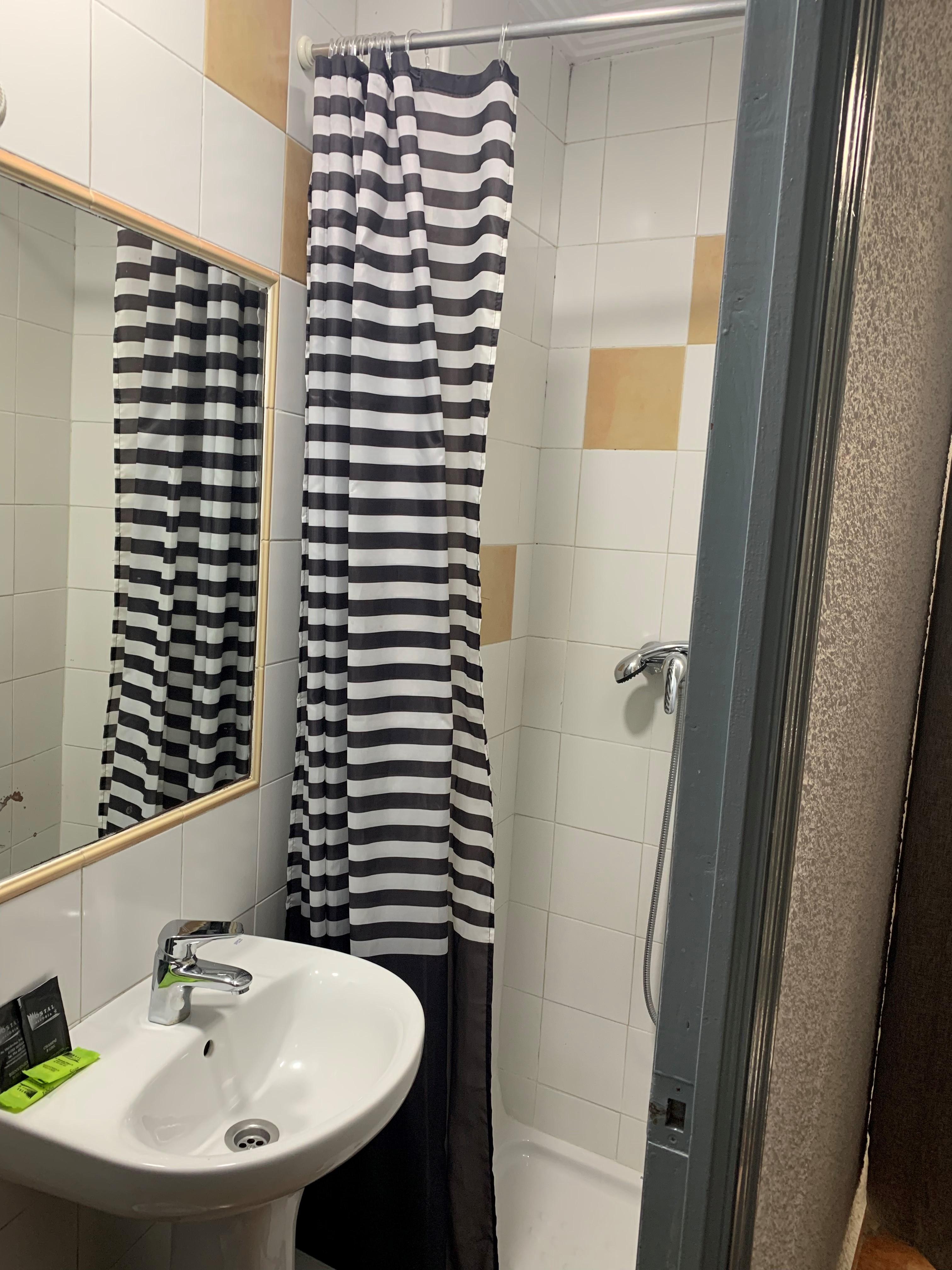 Hostal Alcobia Seville Luaran gambar