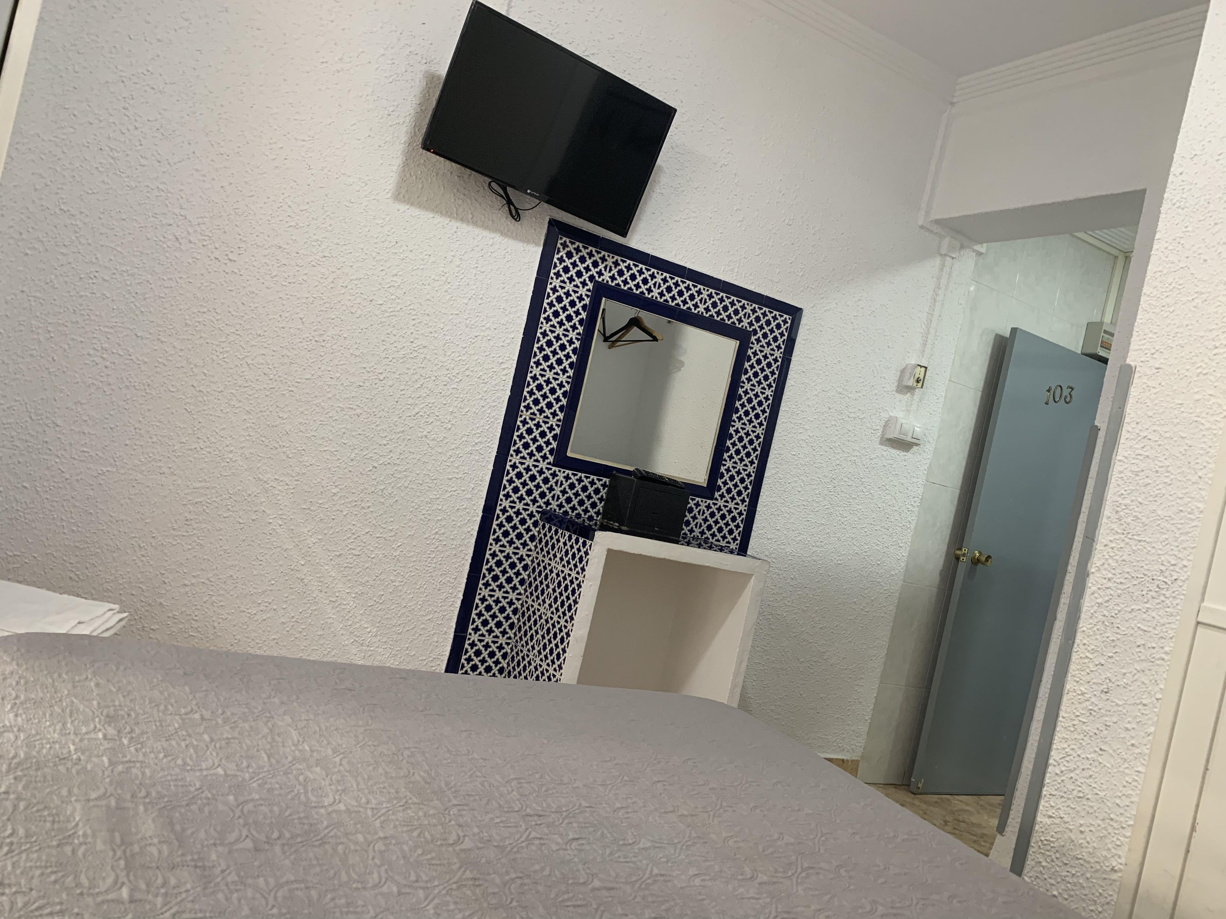 Hostal Alcobia Seville Luaran gambar