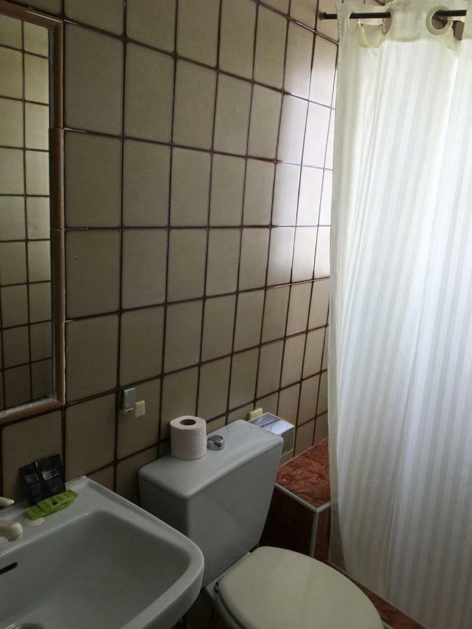Hostal Alcobia Seville Luaran gambar