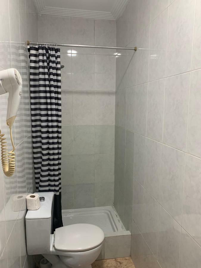 Hostal Alcobia Seville Luaran gambar